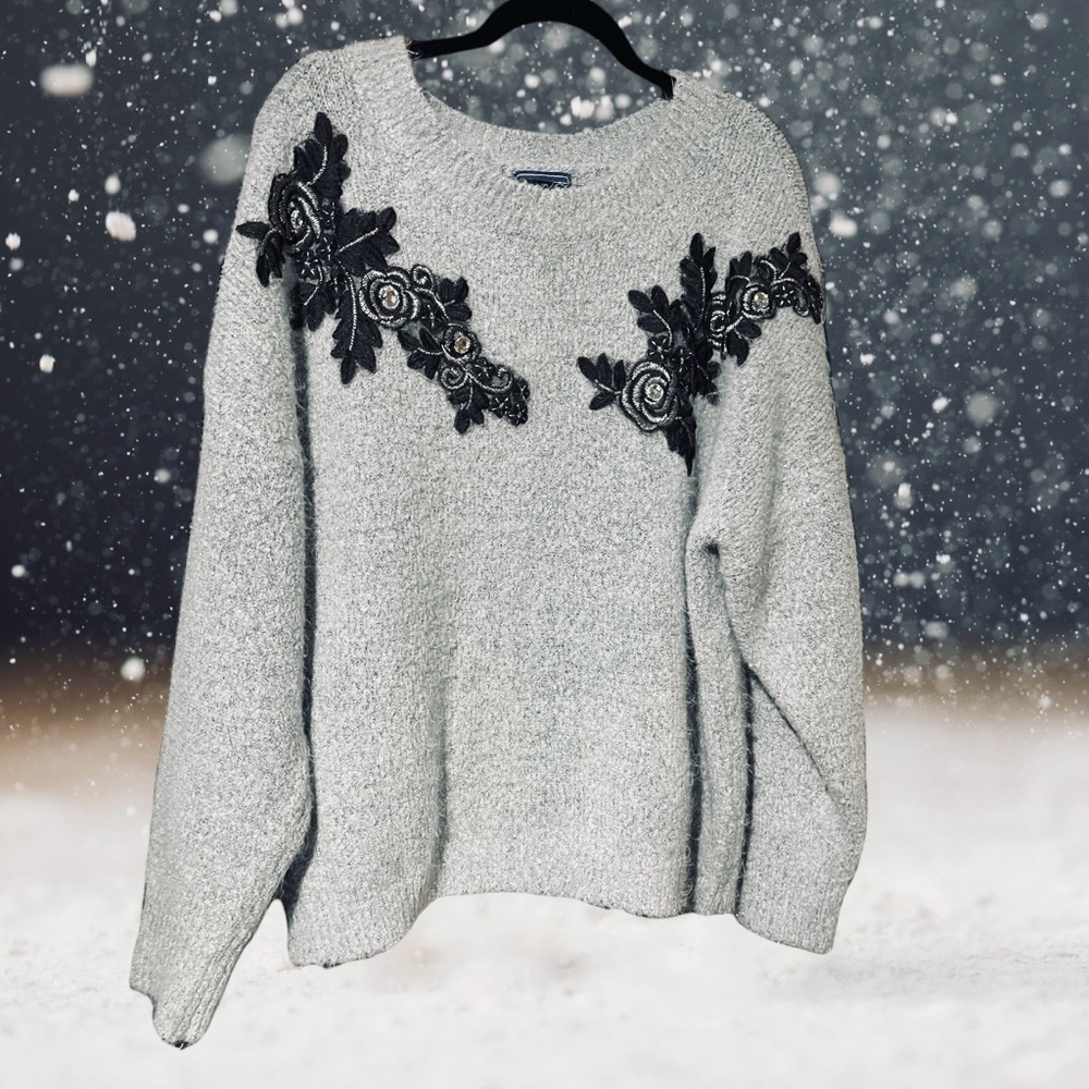 NEW Silver Metallic Floral Embellished Oversized Boucle Sweater HTF